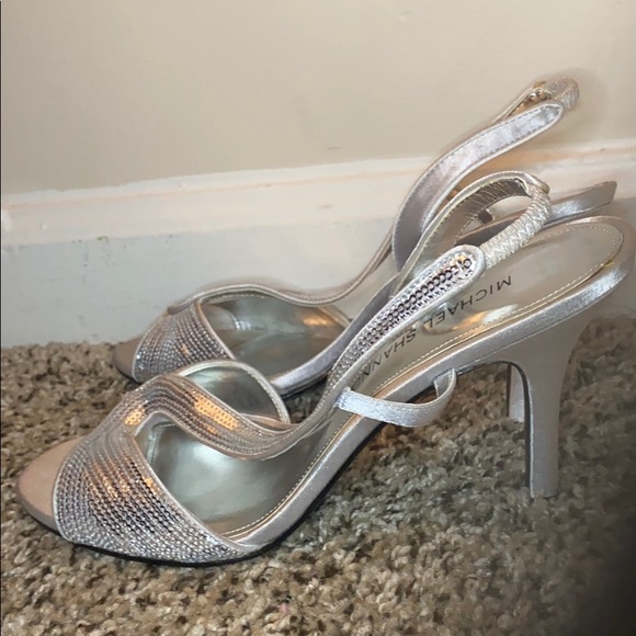 Silver open toe heels - Picture 2 of 5